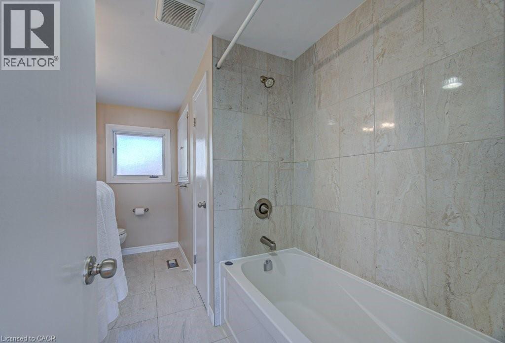 79 WOODHAVEN Road thumbnail 26