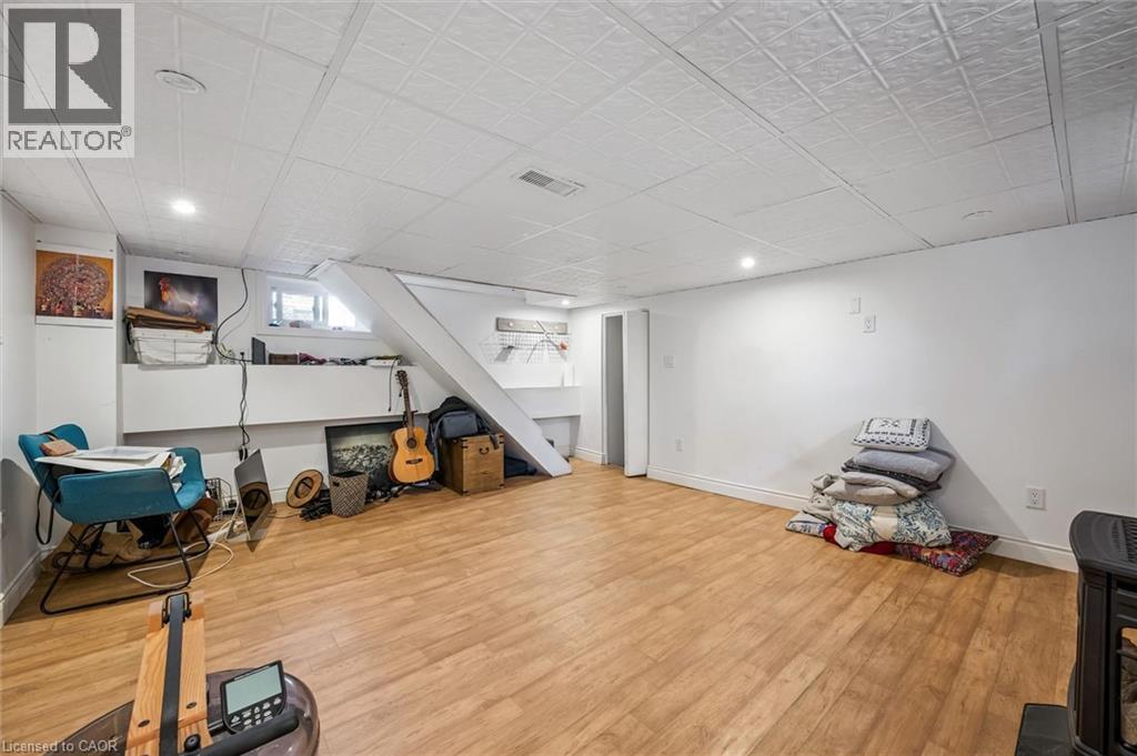 15 WATERSIDE Avenue thumbnail 19