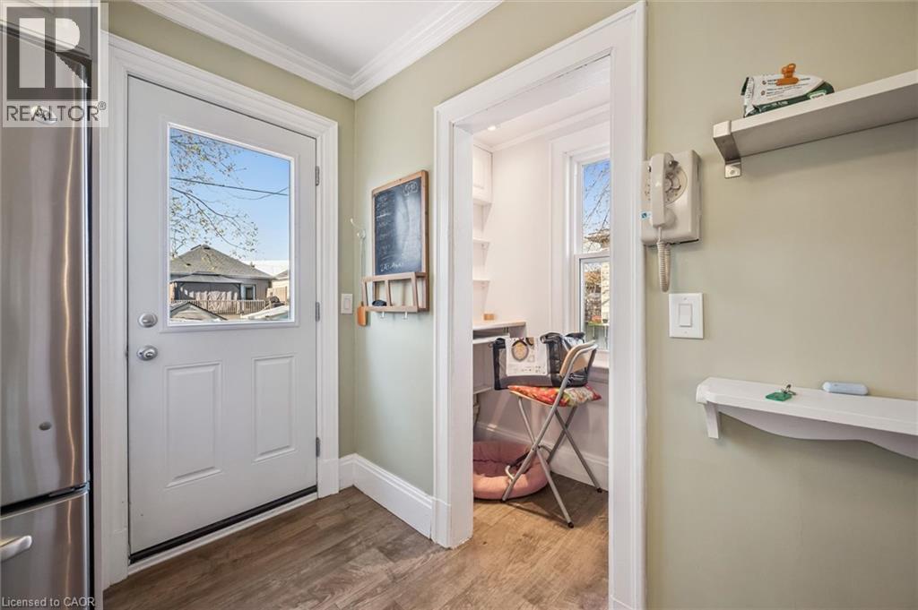 15 WATERSIDE Avenue thumbnail 11