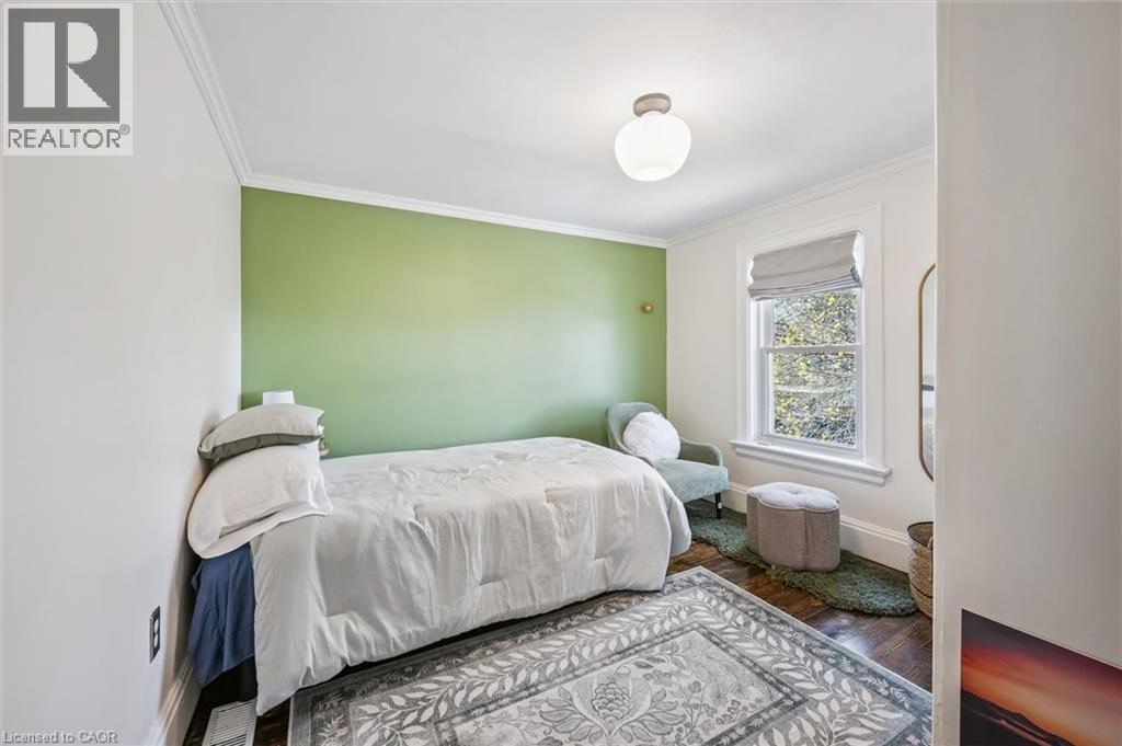 15 WATERSIDE Avenue thumbnail 13