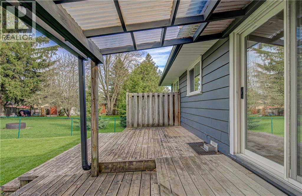 16 CENTENNIAL Crescent thumbnail 31
