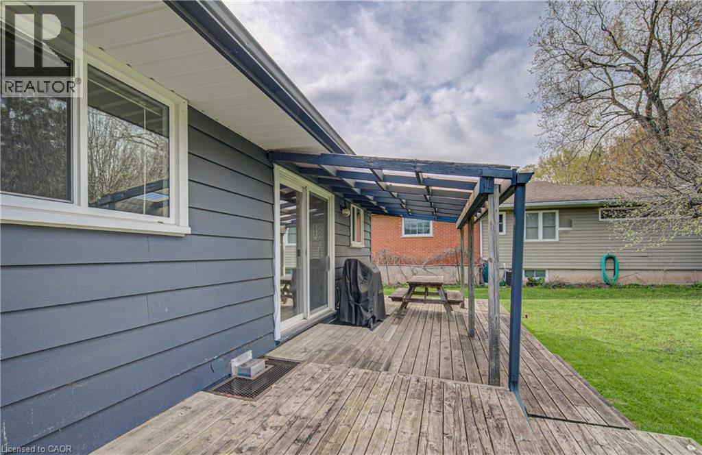16 CENTENNIAL Crescent thumbnail 32