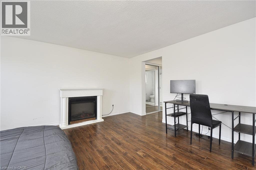 264 COOPER Street thumbnail 20