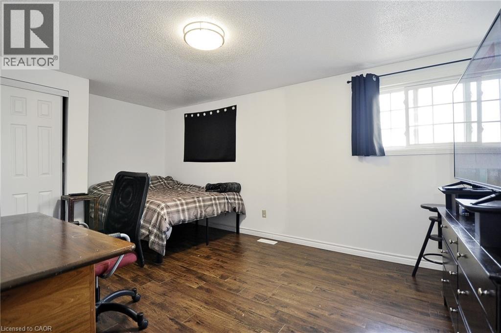 264 COOPER Street thumbnail 24