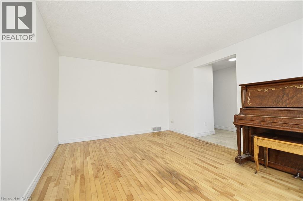 264 COOPER Street thumbnail 8