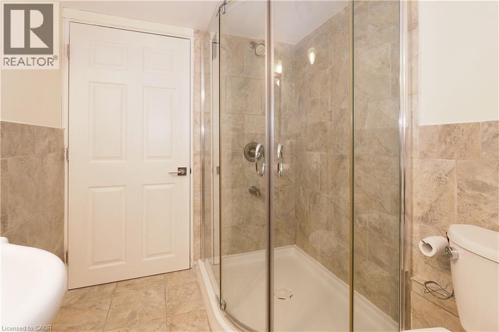75 DONNENWERTH Drive thumbnail 14