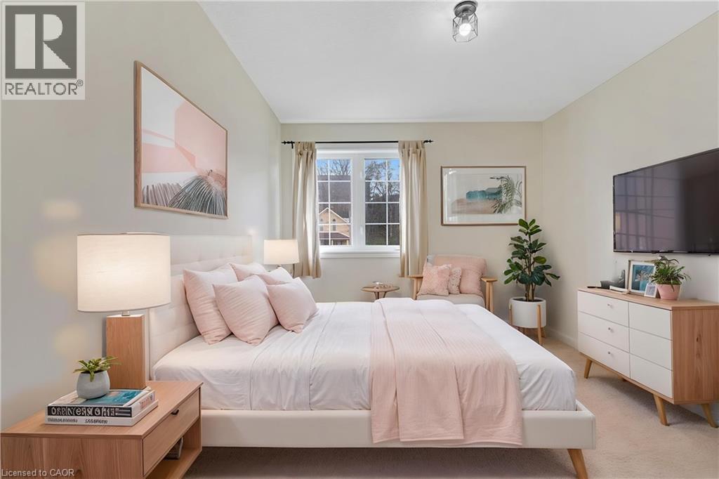 250 AINSLIE Street S Unit# 14 thumbnail 11