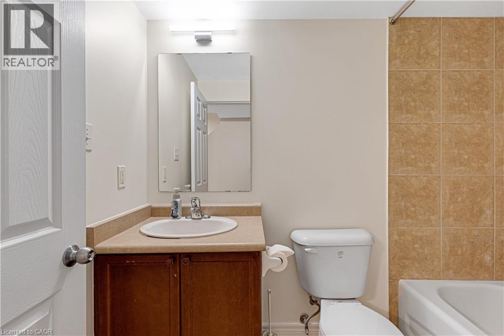 250 AINSLIE Street S Unit# 14 thumbnail 18