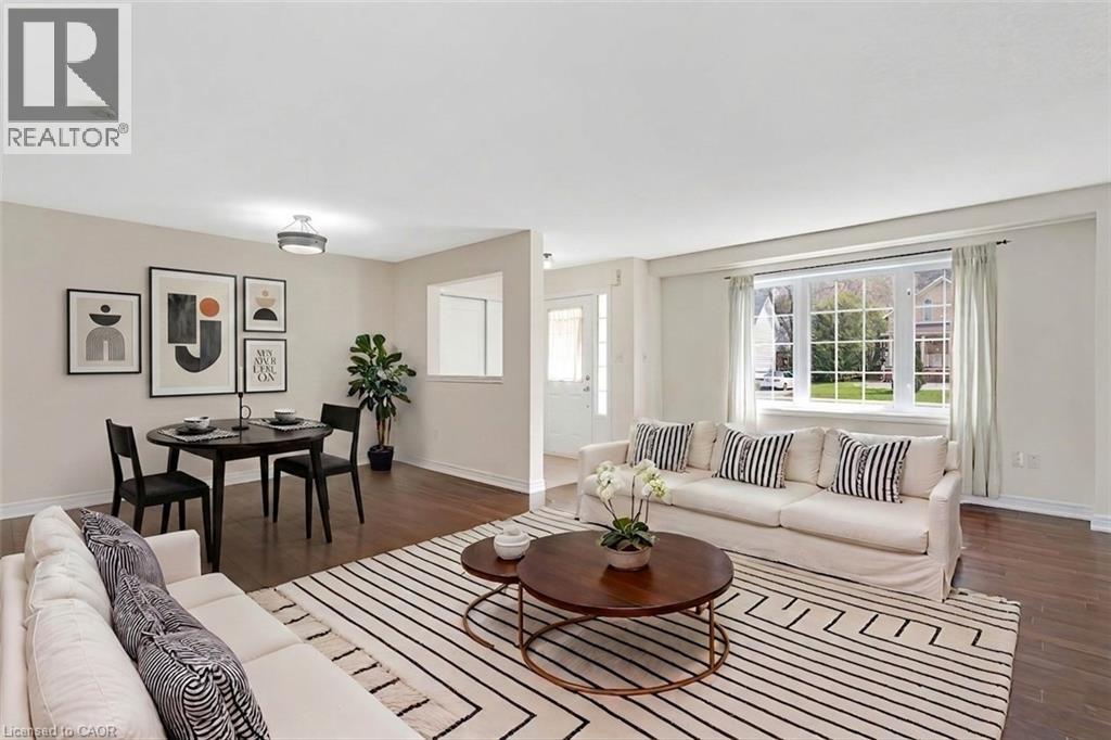 250 AINSLIE Street S Unit# 14 thumbnail 3