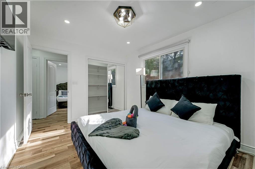 193 WESTHEIGHTS Drive thumbnail 24