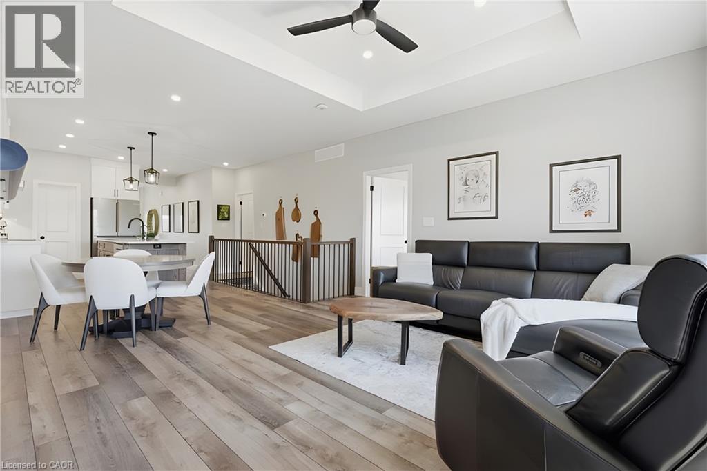 137 SOUTH PARKWOOD Boulevard thumbnail 18