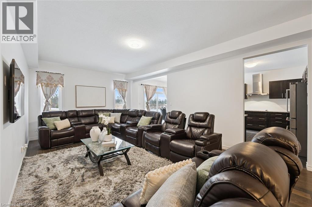 308 FREURE Drive thumbnail 9