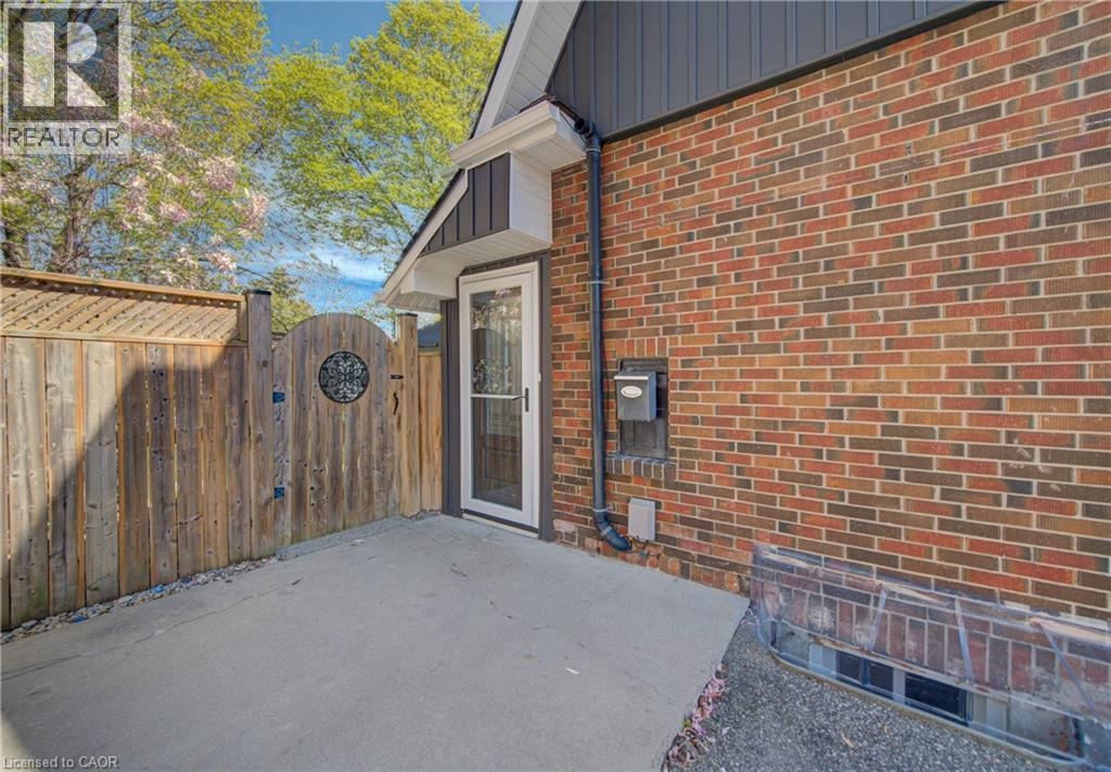 53 LINCOLN Avenue thumbnail 40
