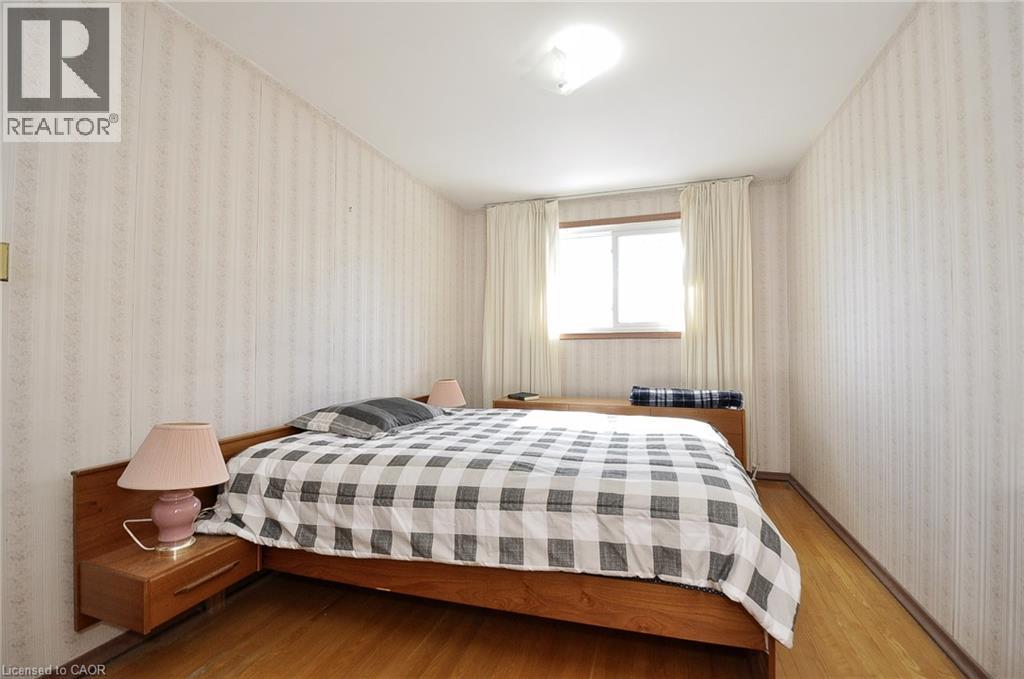 104 MILFORD Avenue thumbnail 17