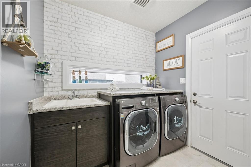 736 WOOD LILY Street thumbnail 16