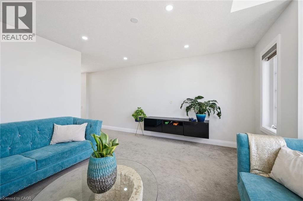 736 WOOD LILY Street thumbnail 18