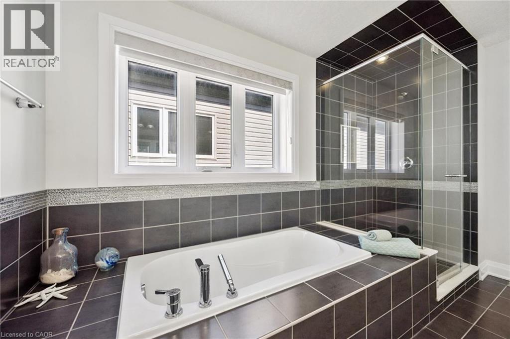 736 WOOD LILY Street thumbnail 23