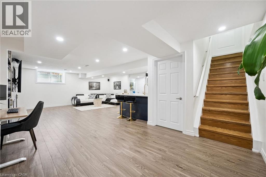 736 WOOD LILY Street thumbnail 33