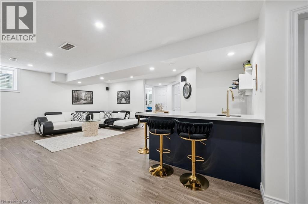 736 WOOD LILY Street thumbnail 35
