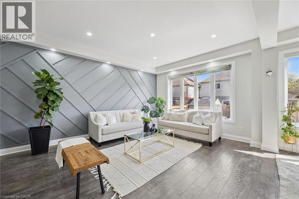 736 WOOD LILY Street thumbnail 5