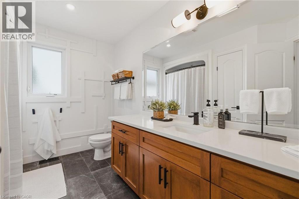 631 WOODLAWN Place thumbnail 29