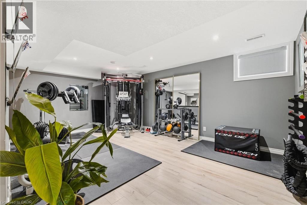 631 WOODLAWN Place thumbnail 39
