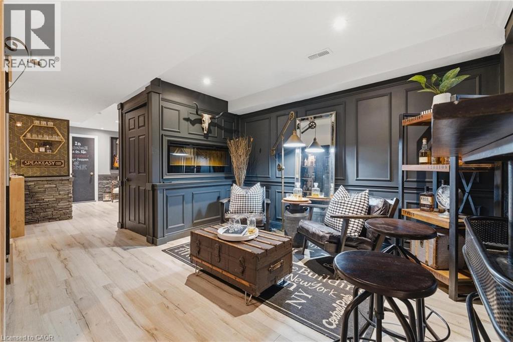 631 WOODLAWN Place thumbnail 42