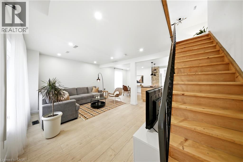 200 MADISON Avenue S thumbnail 7
