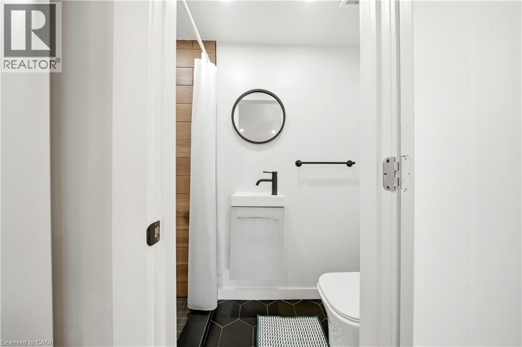 200 MADISON Avenue S thumbnail 37