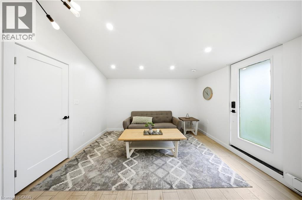 200 MADISON Avenue S thumbnail 34