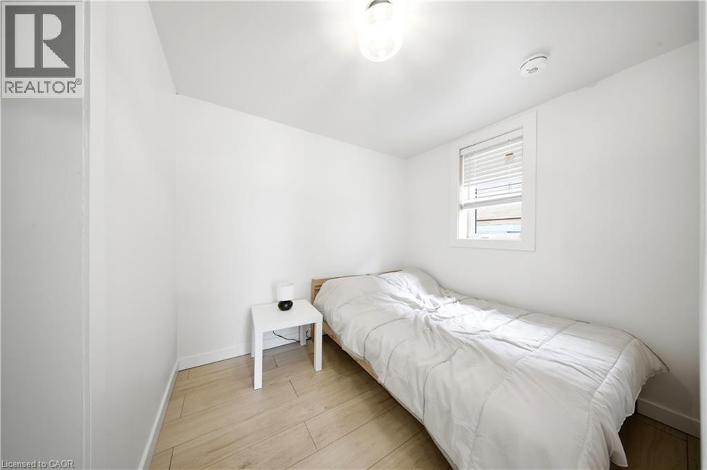 200 MADISON Avenue S thumbnail 36