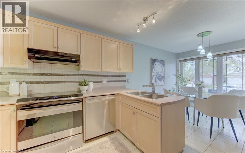 487 BRENTCLIFFE Drive thumbnail 11