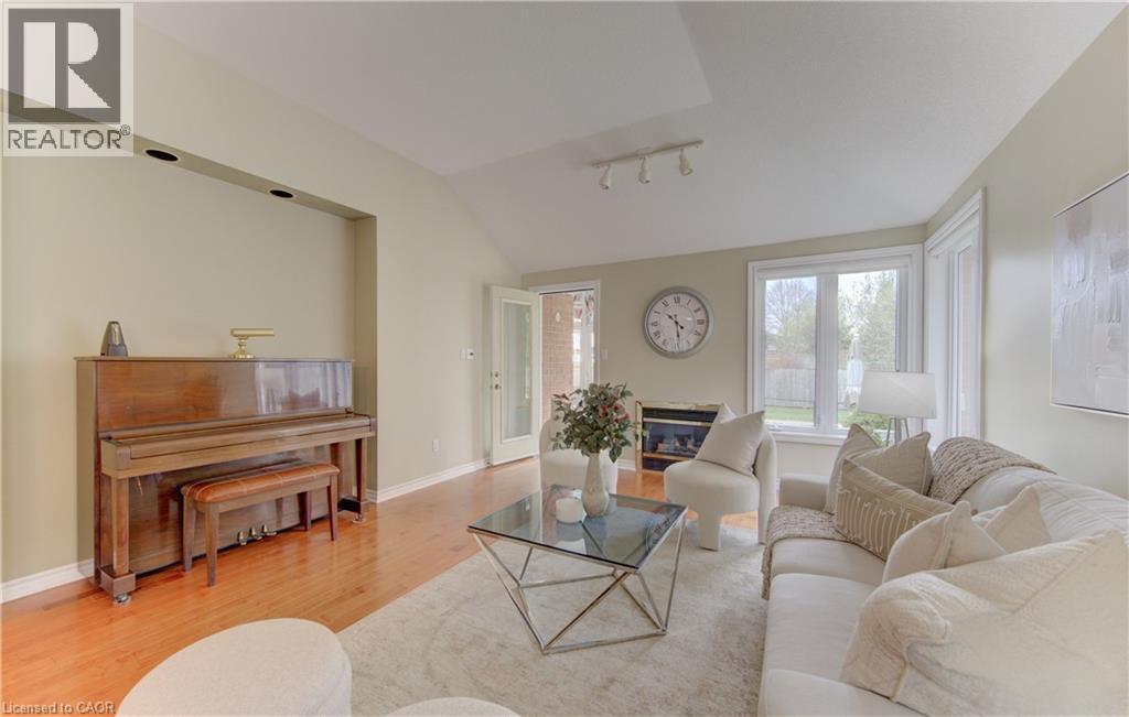 487 BRENTCLIFFE Drive thumbnail 21
