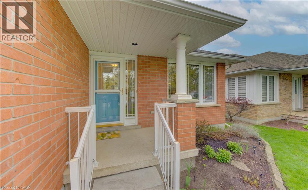 487 BRENTCLIFFE Drive thumbnail 3