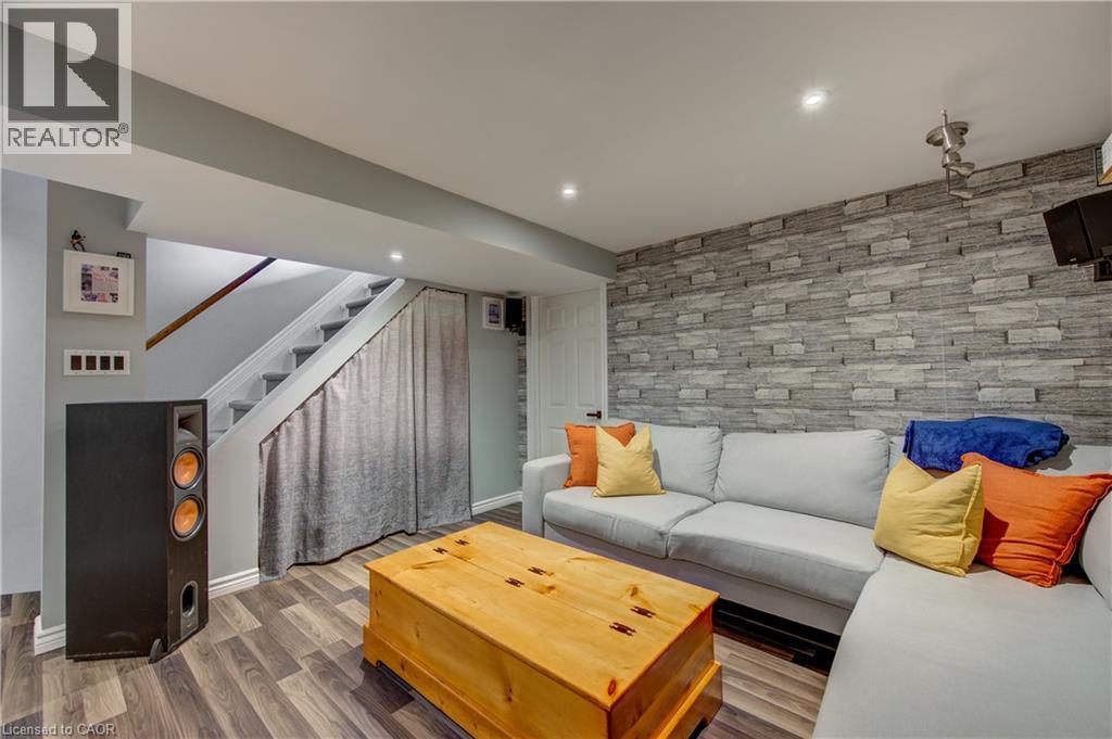135 CHALMERS Street S Unit# 43 thumbnail 27