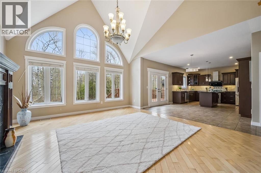 872 CREEKSIDE Drive thumbnail 13