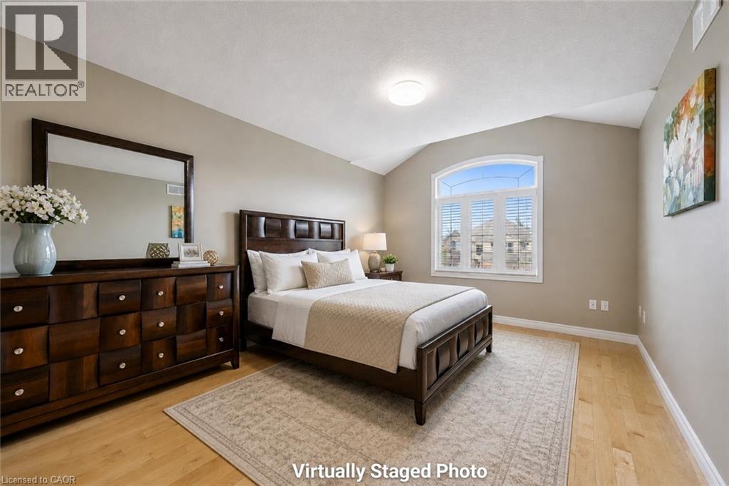 872 CREEKSIDE Drive thumbnail 30