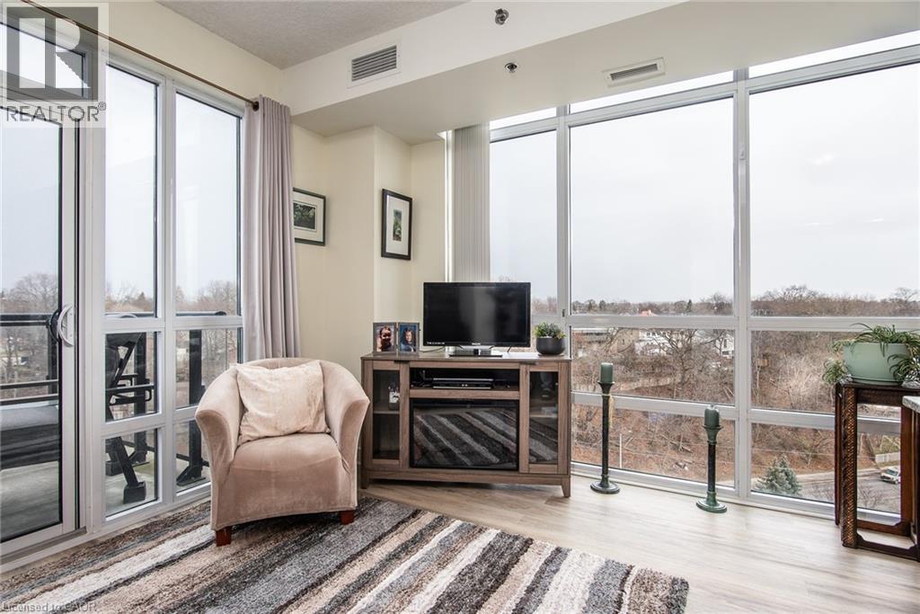 150 WATER Street N Unit# 803 thumbnail 14