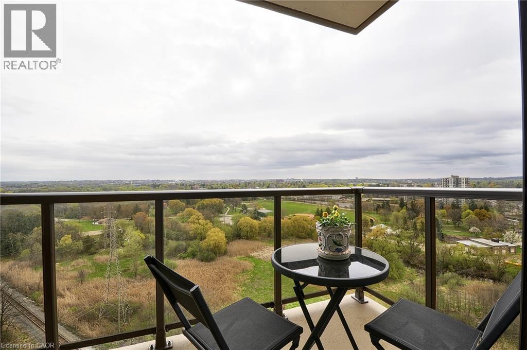 237 W KING Street W Unit# 1202 thumbnail 25