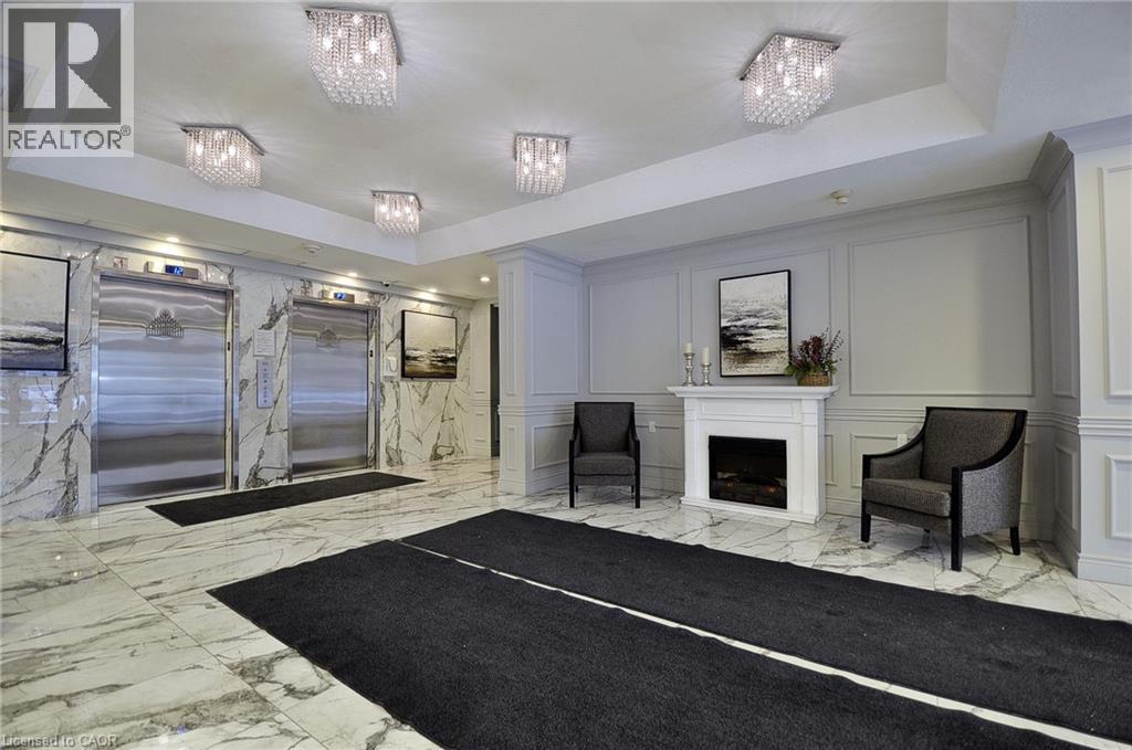 237 W KING Street W Unit# 1202 thumbnail 5