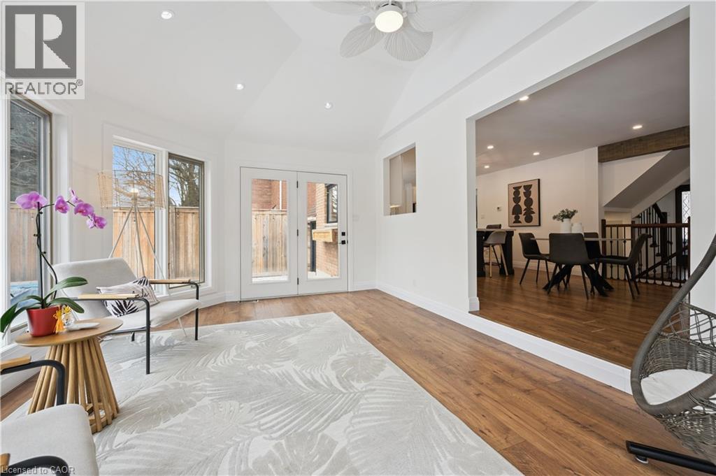 601 SANDRINGHAM Drive thumbnail 10