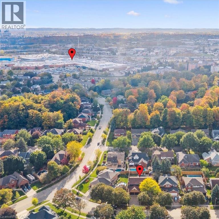 601 SANDRINGHAM Drive thumbnail 39