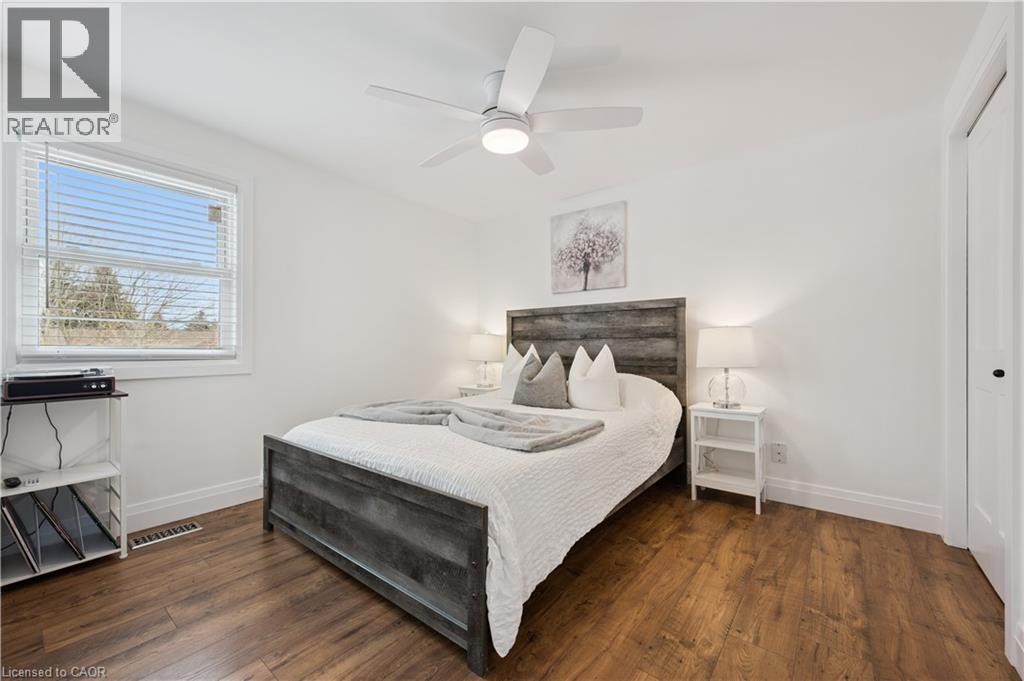 601 SANDRINGHAM Drive thumbnail 26