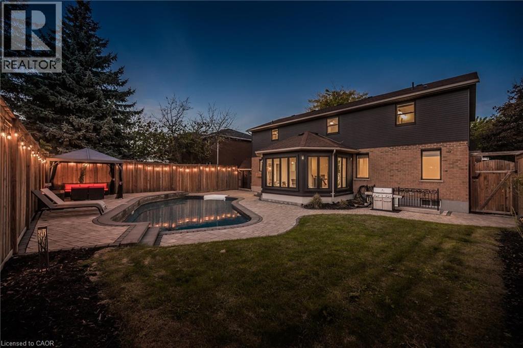 601 SANDRINGHAM Drive thumbnail 33
