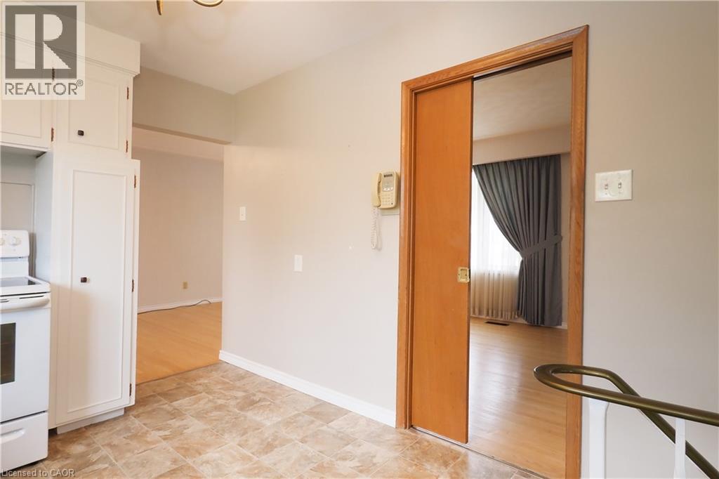 76 CLOVERDALE Crescent thumbnail 19