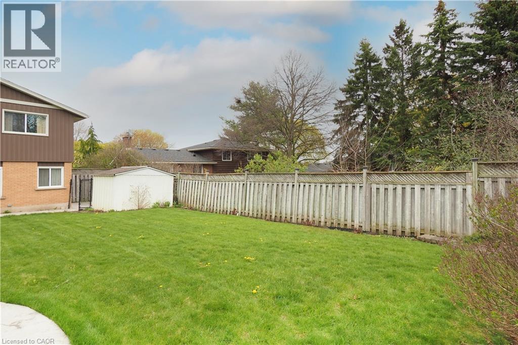 76 CLOVERDALE Crescent thumbnail 43