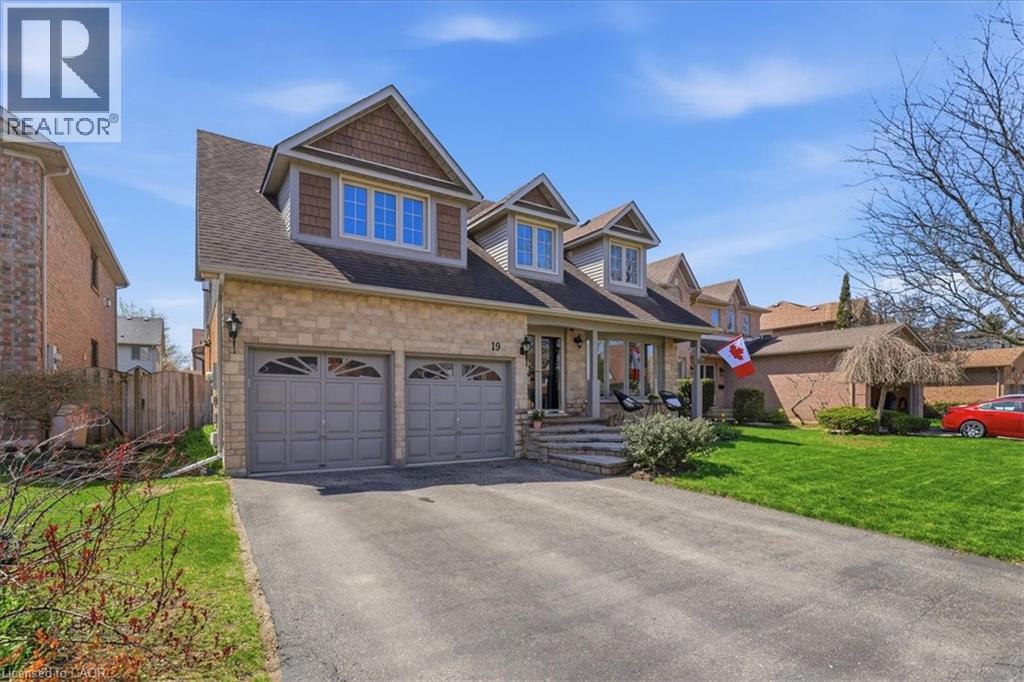 19 FORESTVIEW Drive thumbnail 3
