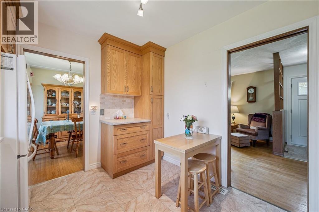 39 CHARLOTTE Crescent thumbnail 14