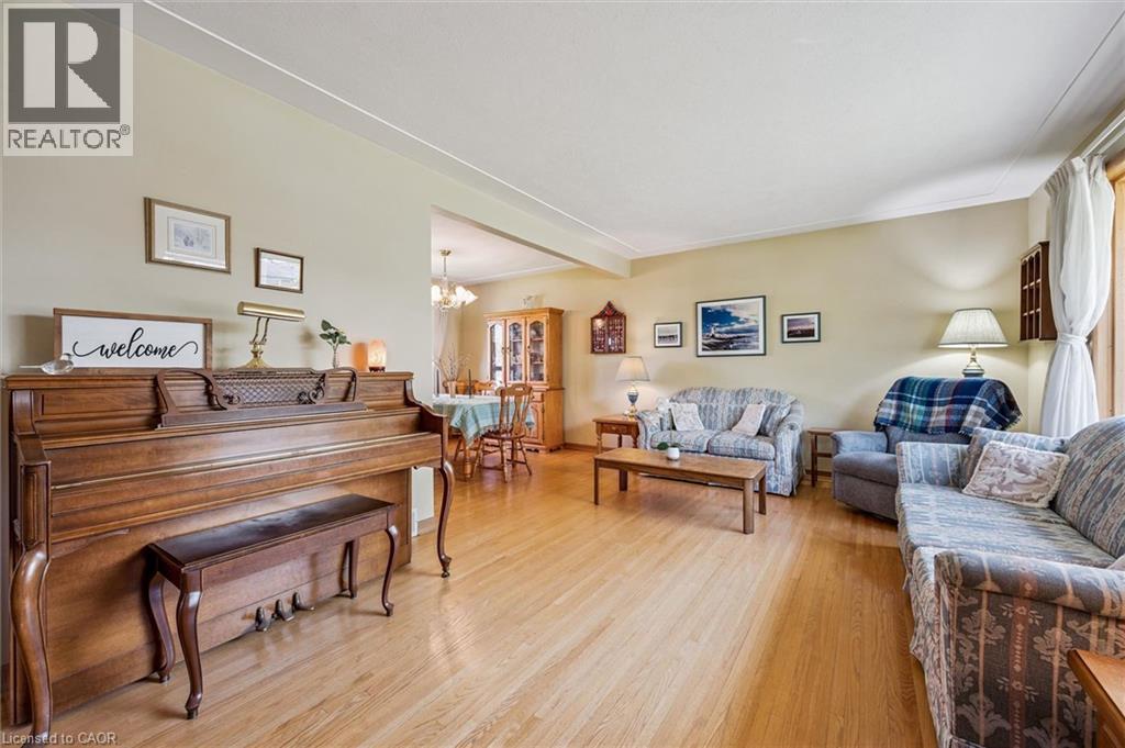 39 CHARLOTTE Crescent thumbnail 8