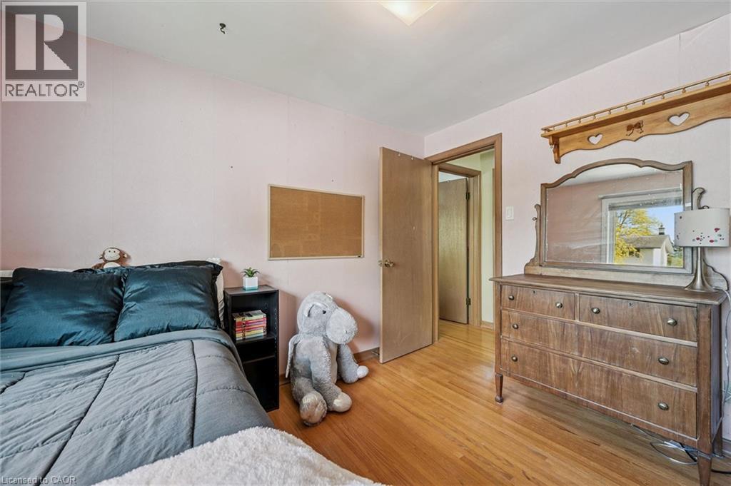 39 CHARLOTTE Crescent thumbnail 21